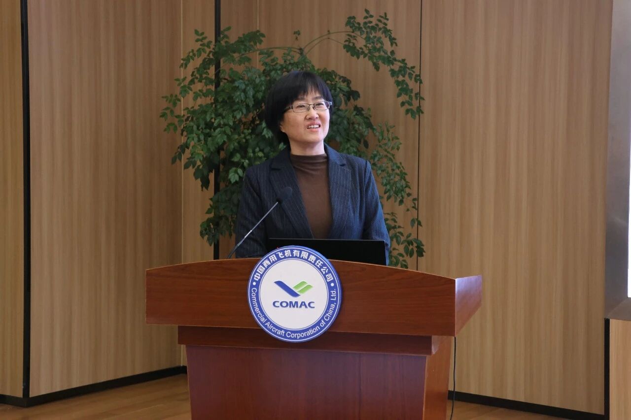 李东.jpg