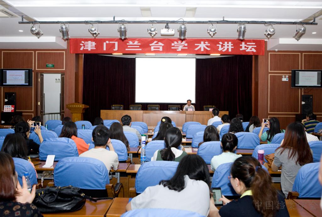 http://www.idangan.com/attached/image/20160616/20160616104017_931.png